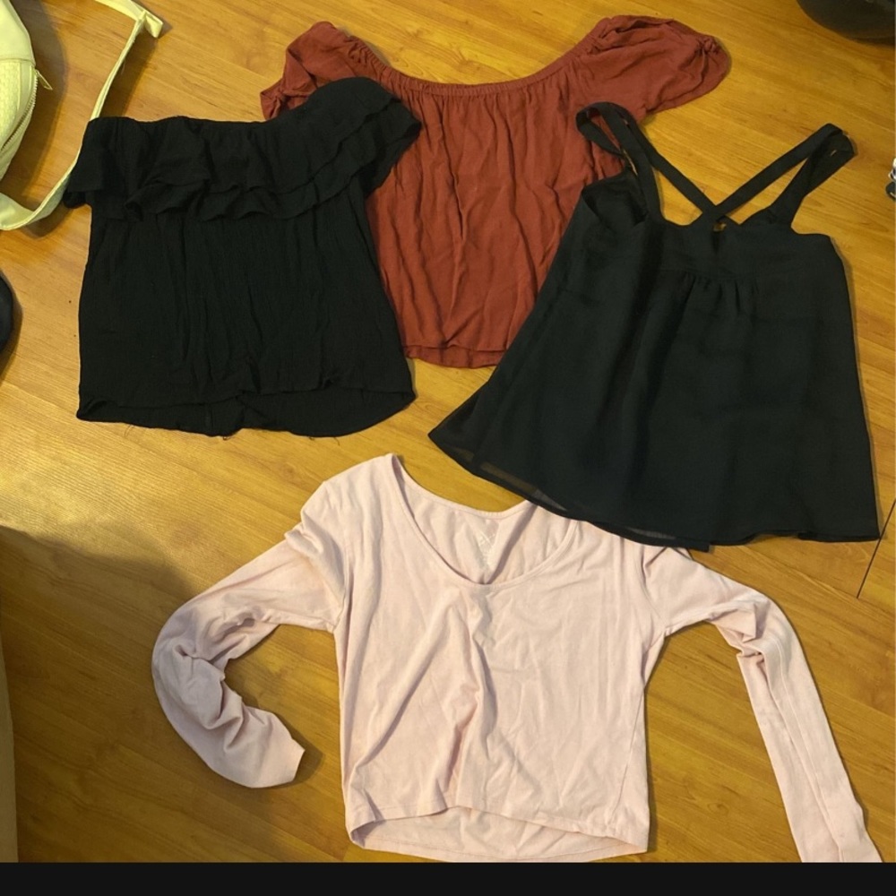 Women’s/ girls tops